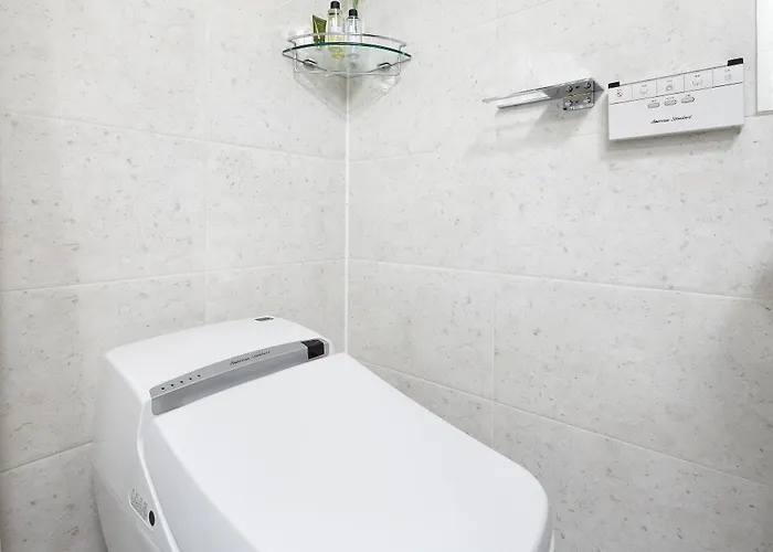 Travelodge Myeongdong Namsan Hotel Seoul