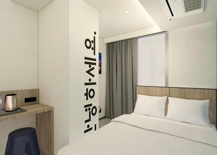 Hotel Travelodge Myeongdong Namsan