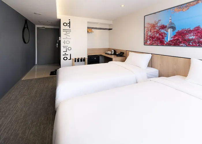 Hotel Travelodge Myeongdong Namsan