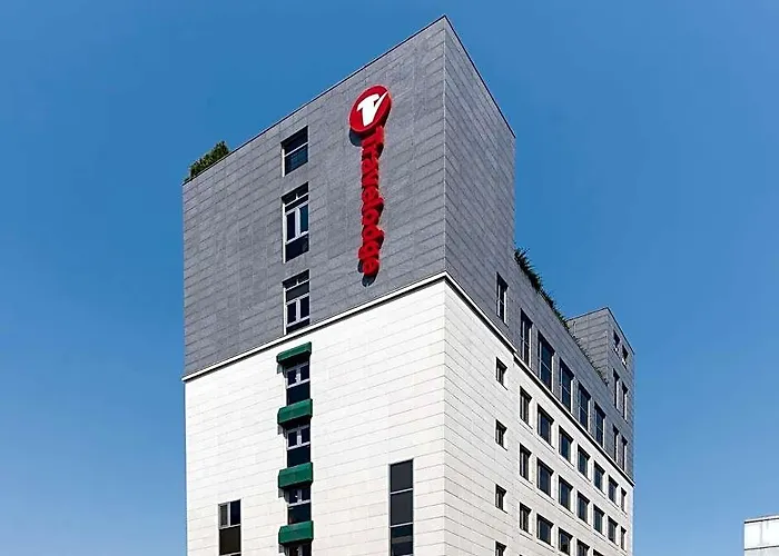 Hotel Travelodge Myeongdong Namsan 3*
