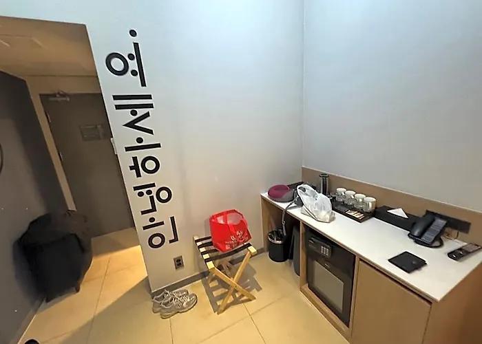 Travelodge Myeongdong Namsan 3*