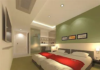 Travelodge Myeongdong Namsan 3*